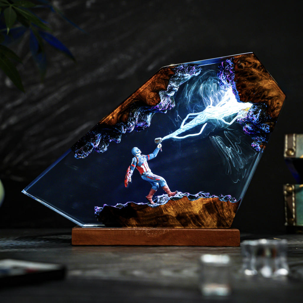 Captain-America-Thunder-Lightning-Lamp (4) Captain america resin lamp