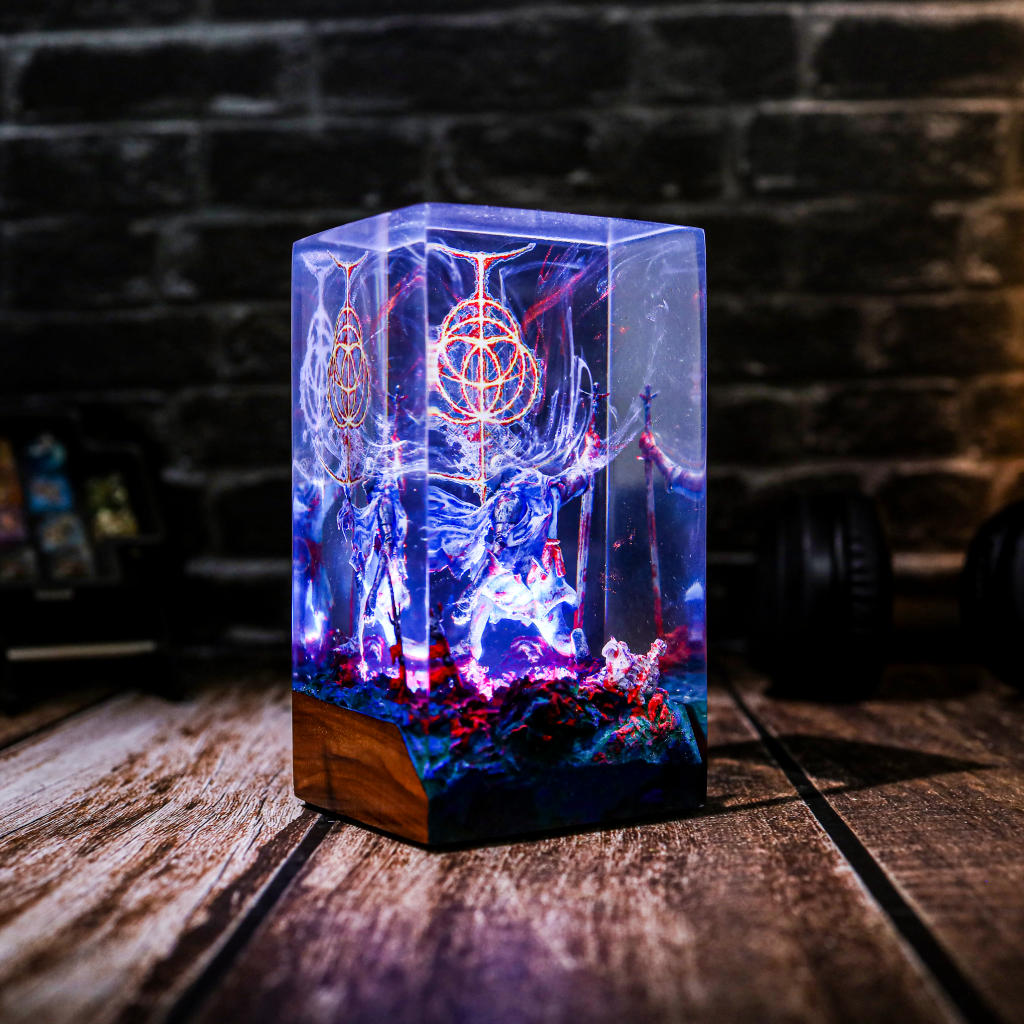 THE DARKKNIGHT RISE　クリスタルオブジェ THE DARKKNIGHT RISEクリスタルオブジェ