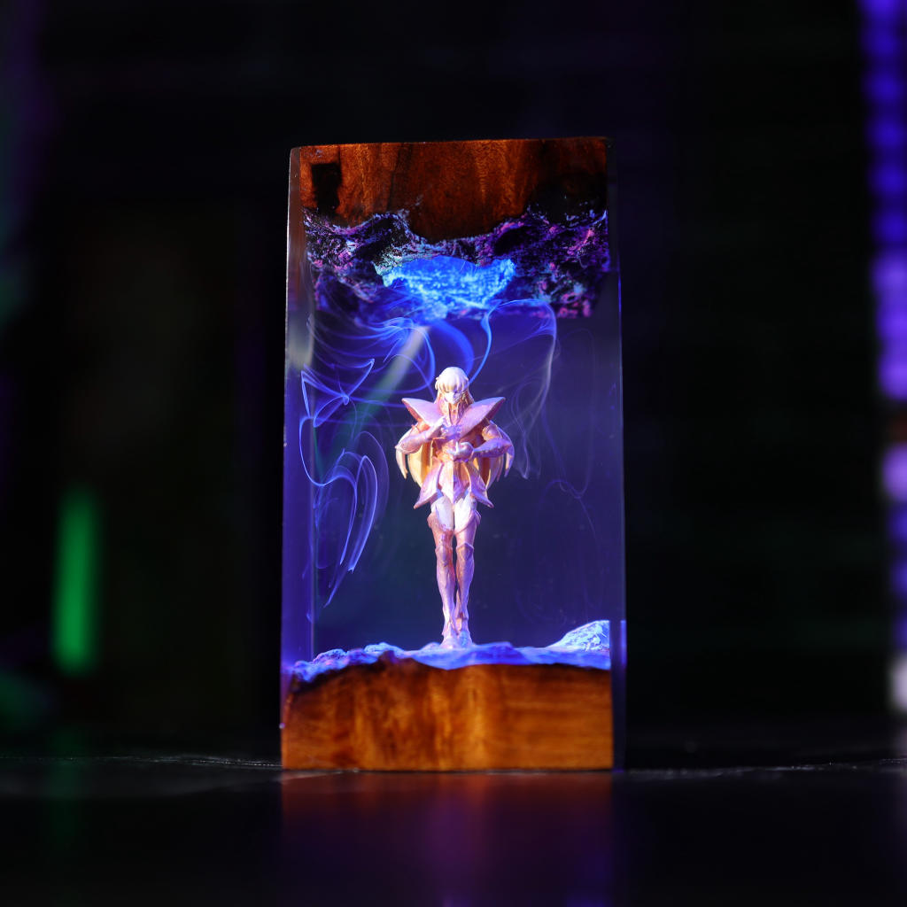 Saint Seiya Virgo Shaka Lamp - Hirosart