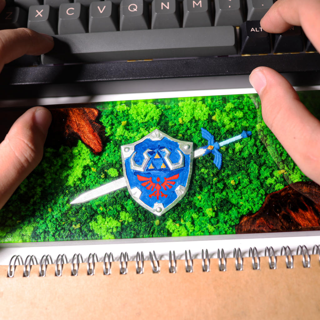Zelda-Hylian-Shield-And-Master-Sword-Wrist-Rest (7) Legend of zelda keyboard wrist rest