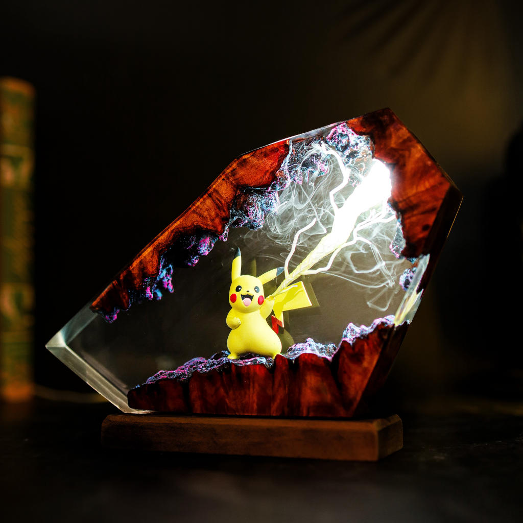 Thunderbolt-Pikachu-Pokemon-Lamp (1) Pokémon lightning lamp