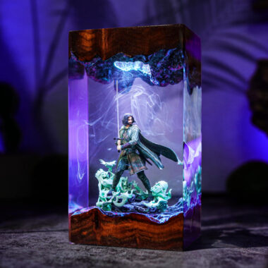 The King Aragorn Lord of The Rings Lamp