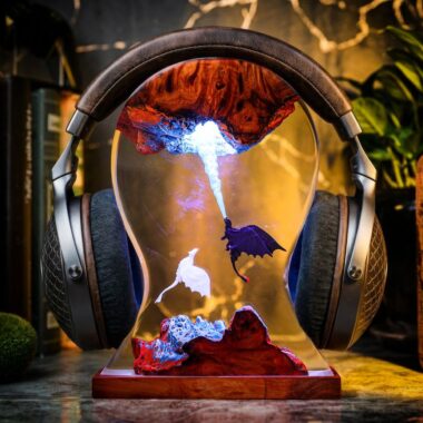 Toothless and Light Fury Headphone Stand & Lamp