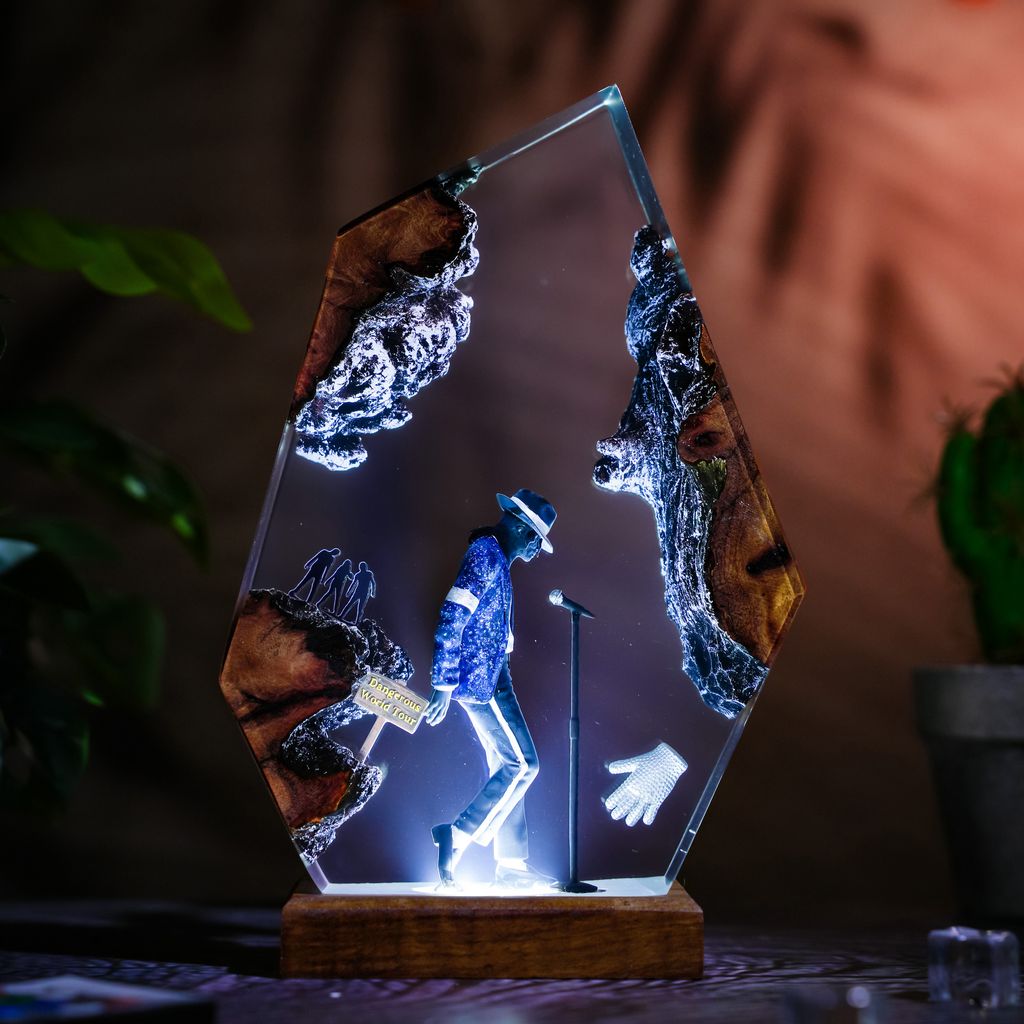 Michael-Jackson-Dangerous-World-Tour-Lamp Michael jackson dangerous world tour lamp