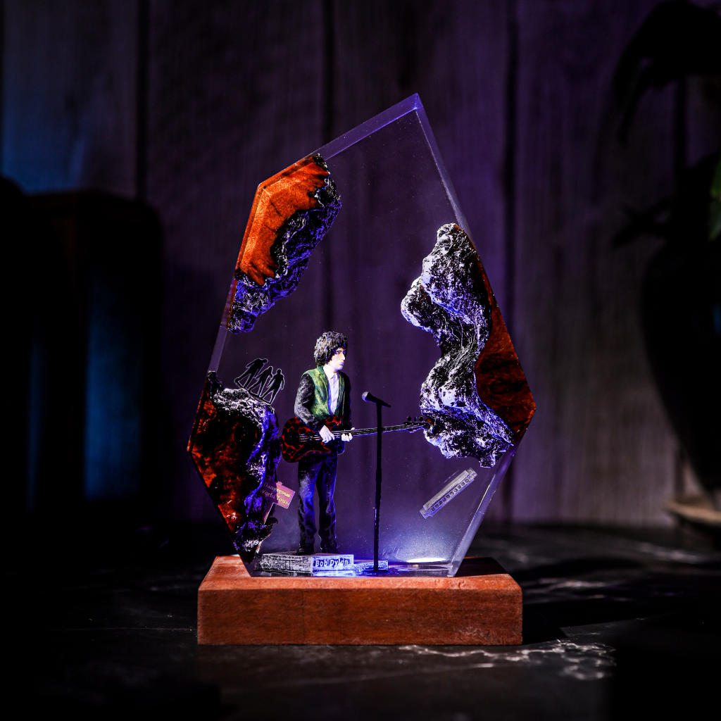 Bob Dylan Epoxy Lamp 4 Bob Dylan Epoxy Lamp