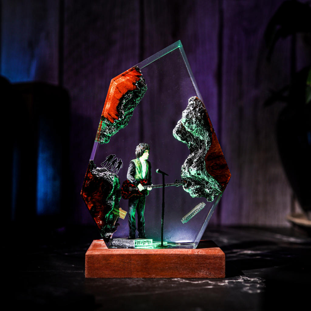Bob Dylan Epoxy Lamp 5 Bob Dylan Epoxy Lamp