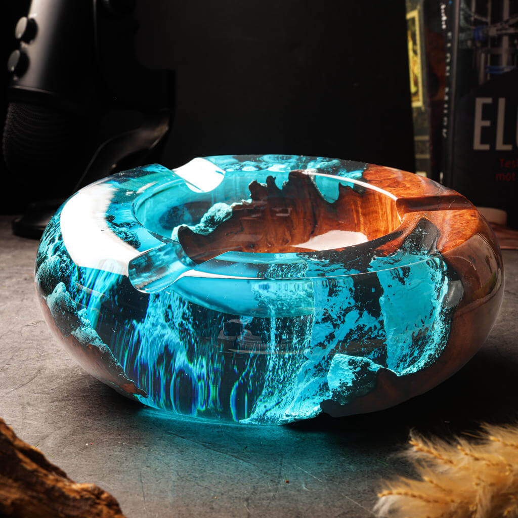 Resin Cigar Ashtray 3 Resin Cigar Ashtray