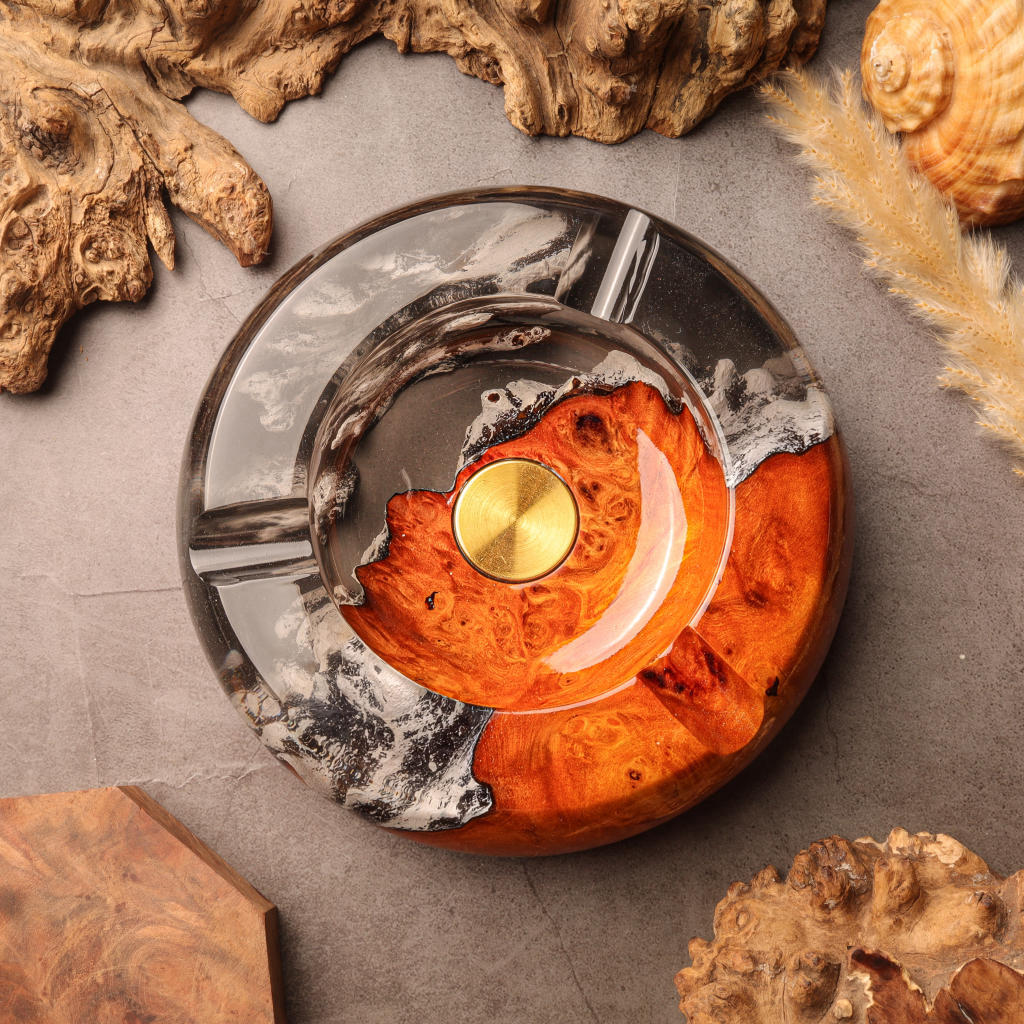 Resin Cigar Ashtray 1 Resin Cigar Ashtray