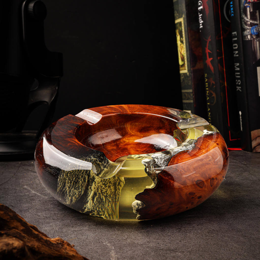 Resin Cigar Ashtray 11 Resin Cigar Ashtray
