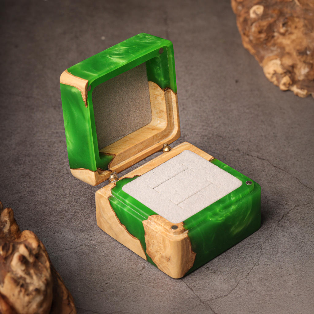 Square Resin Double Ring Box 6 Square Resin Double Ring Box