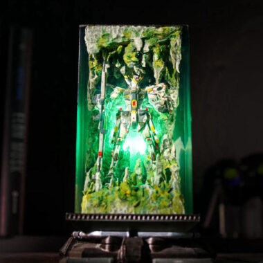 Strike Gundam Diorama Lamp